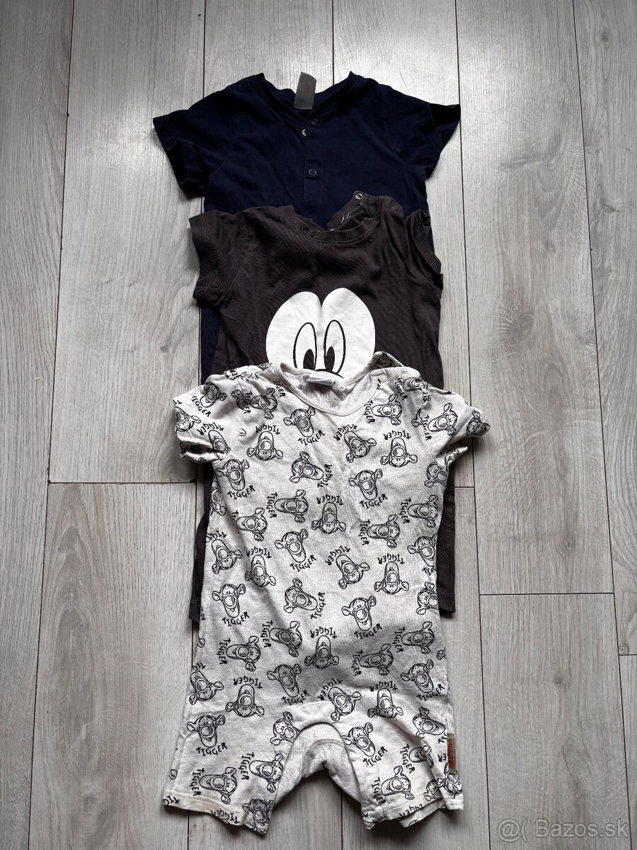 Predám oblečenie plus 2 kočíky - 16