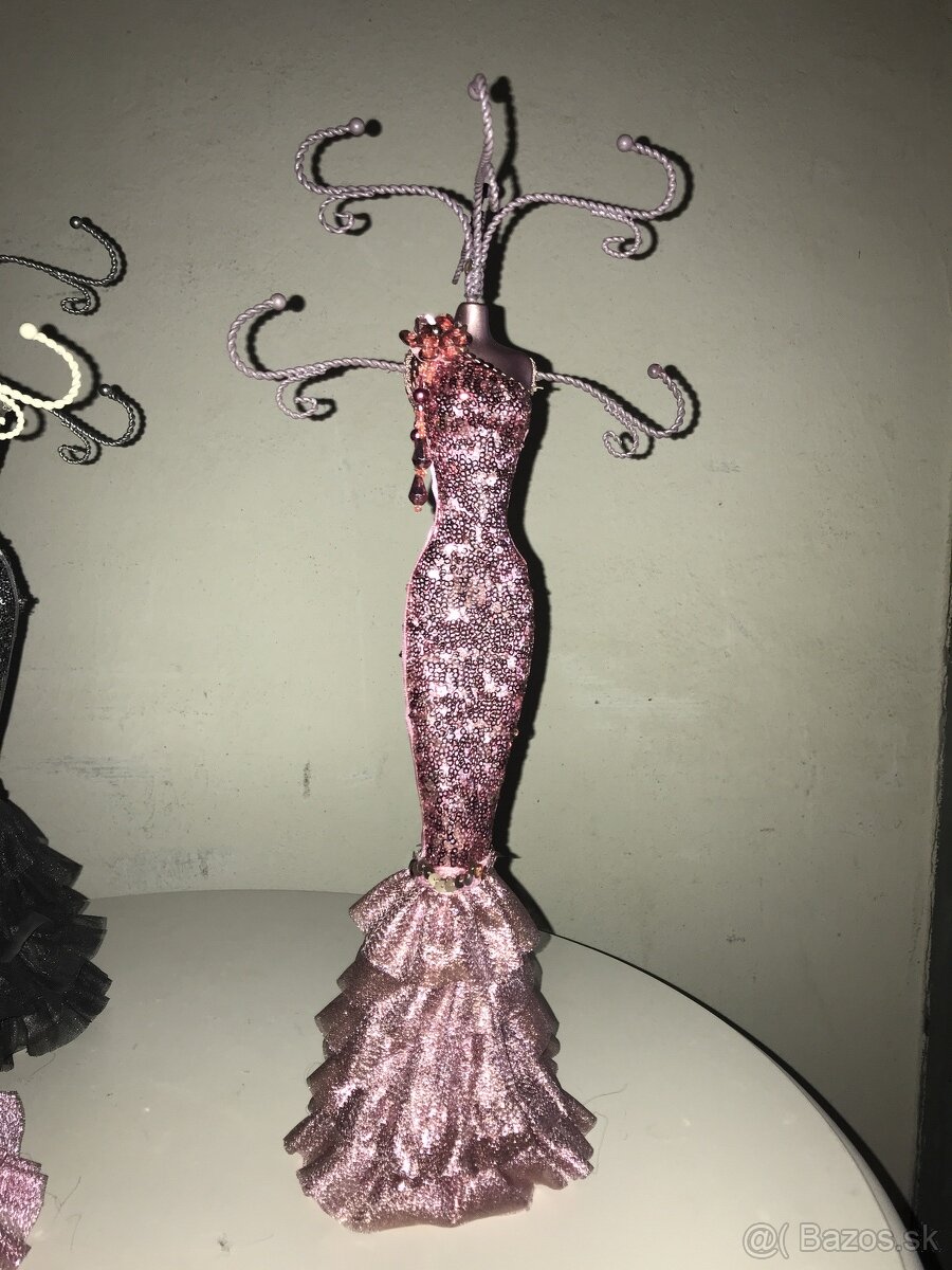 Bábiky stojan na bižutériu, doplnky - 16