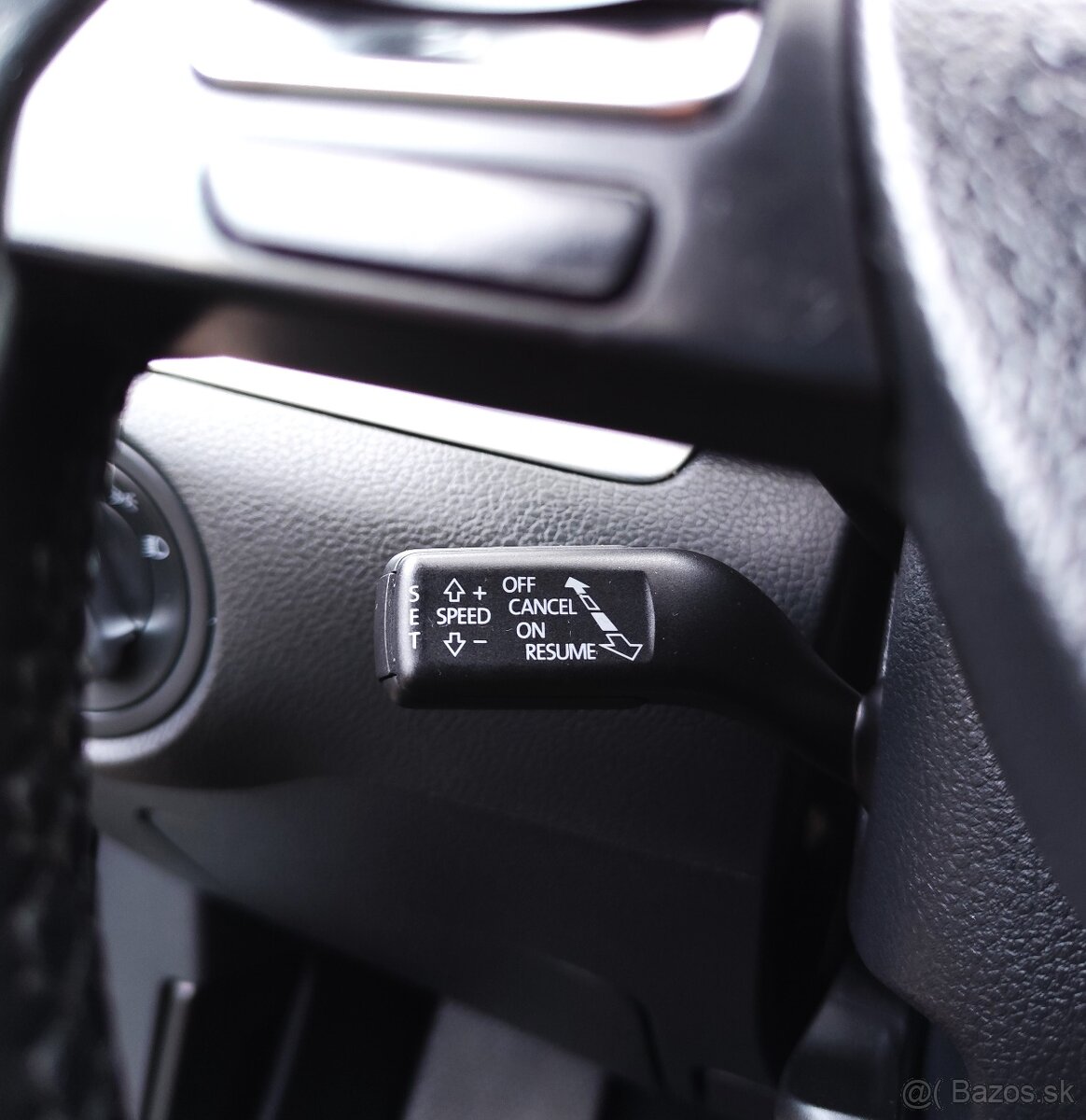 VW Sharan 2.0 TDI DSG HIGHLINE 7 miestny - 16