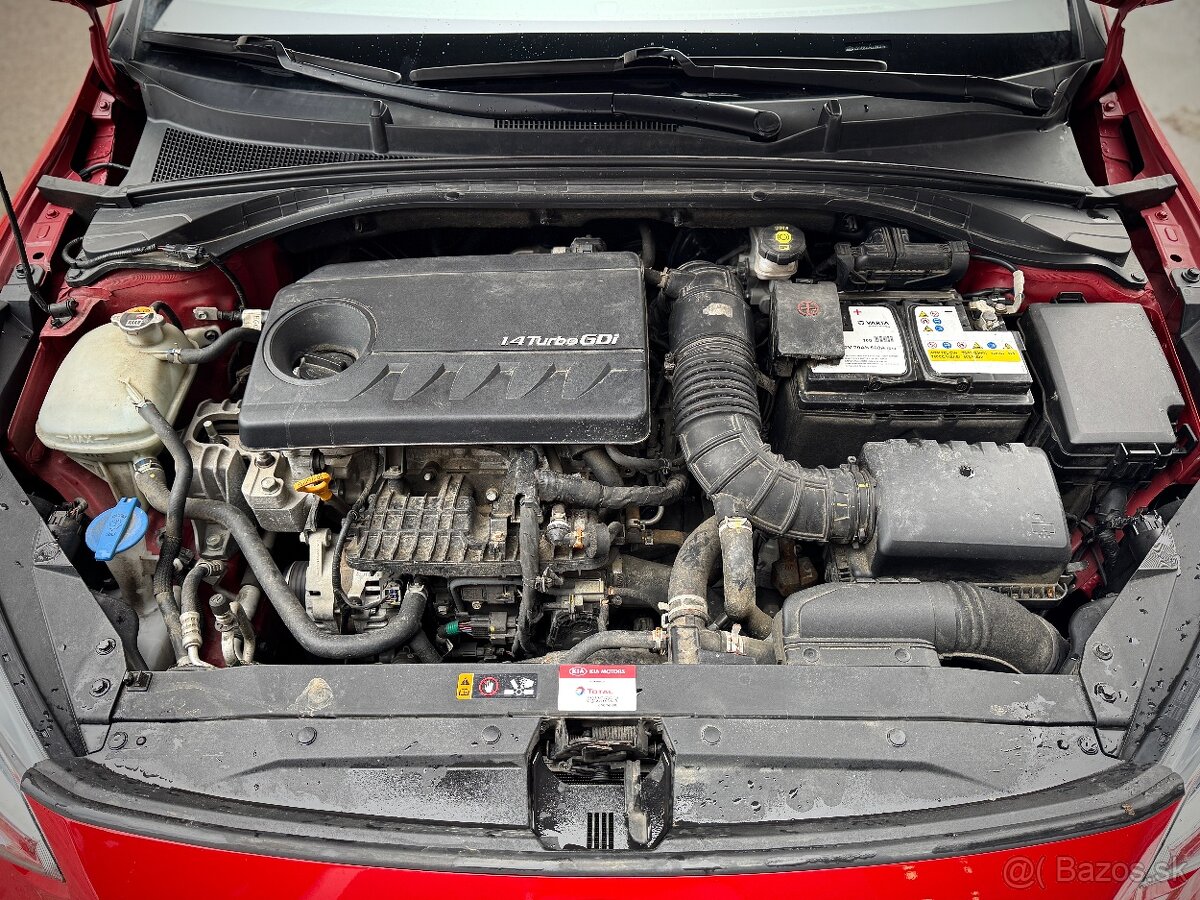 KIA CEED 1.4TGDi GOLD - 16