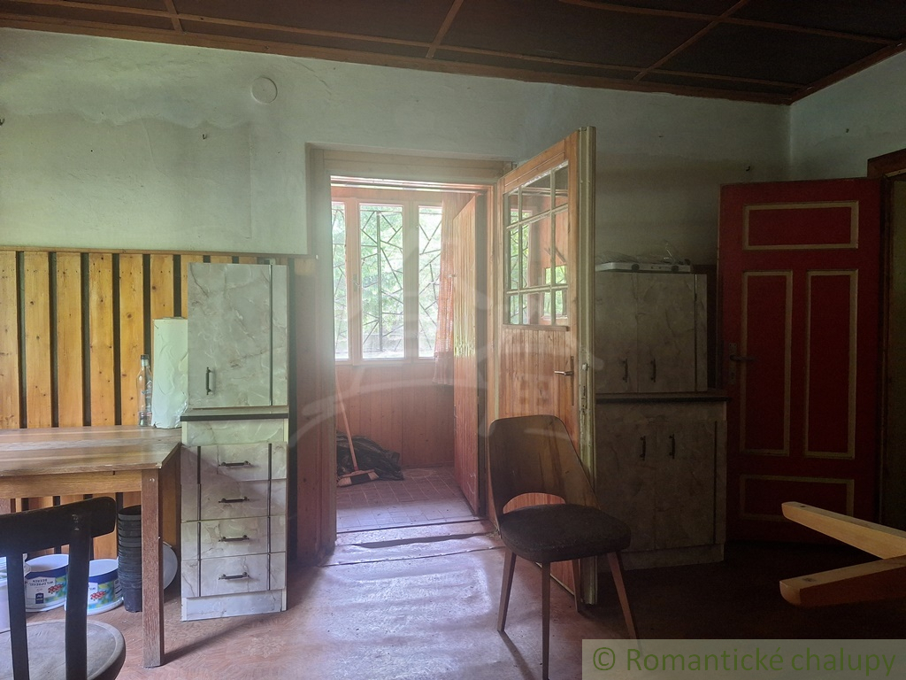 Netypická rekreačná chalupa na samote, pri cyklochodníku K - 16