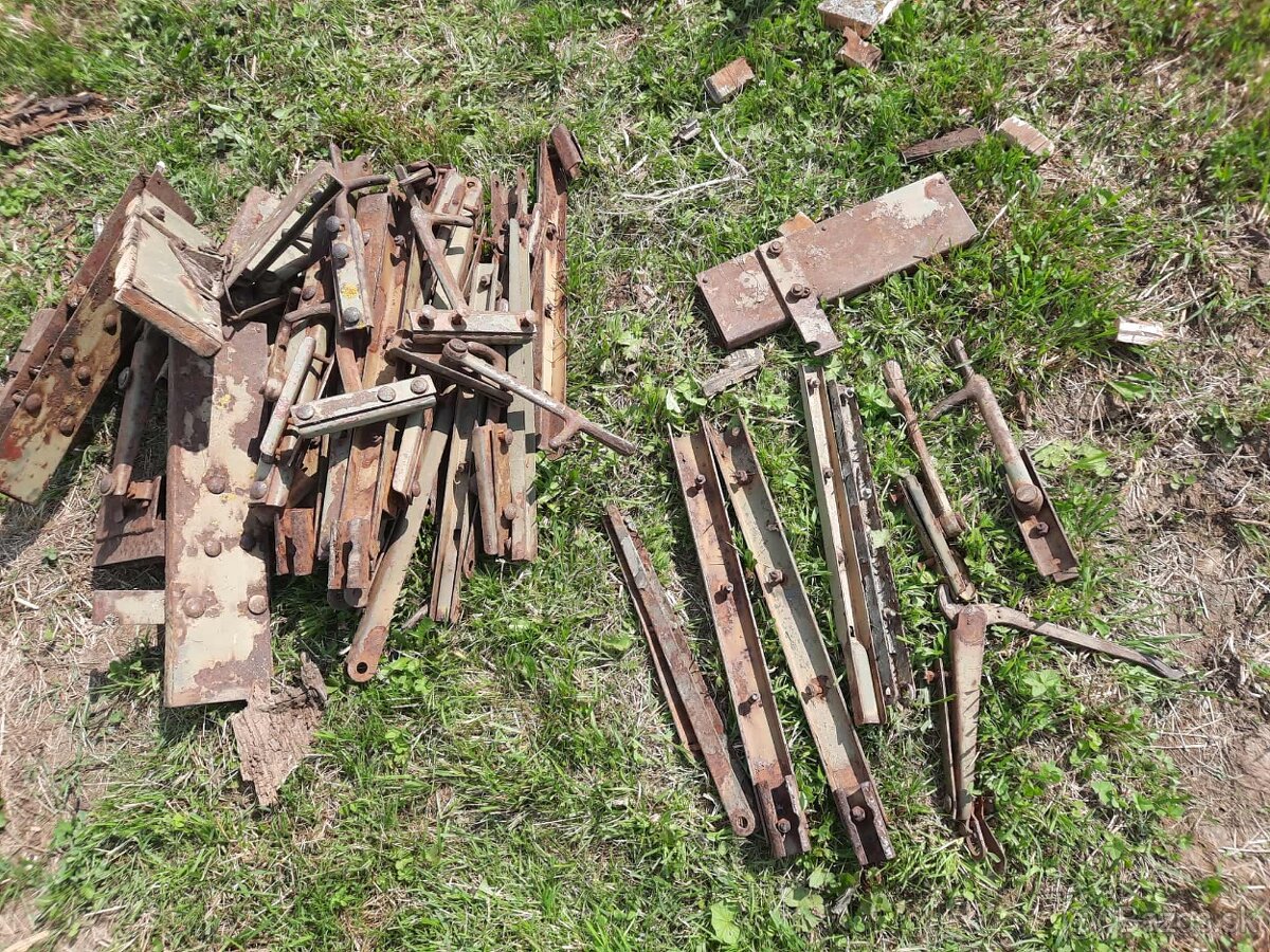 Karháky kovanie bočnic - 16