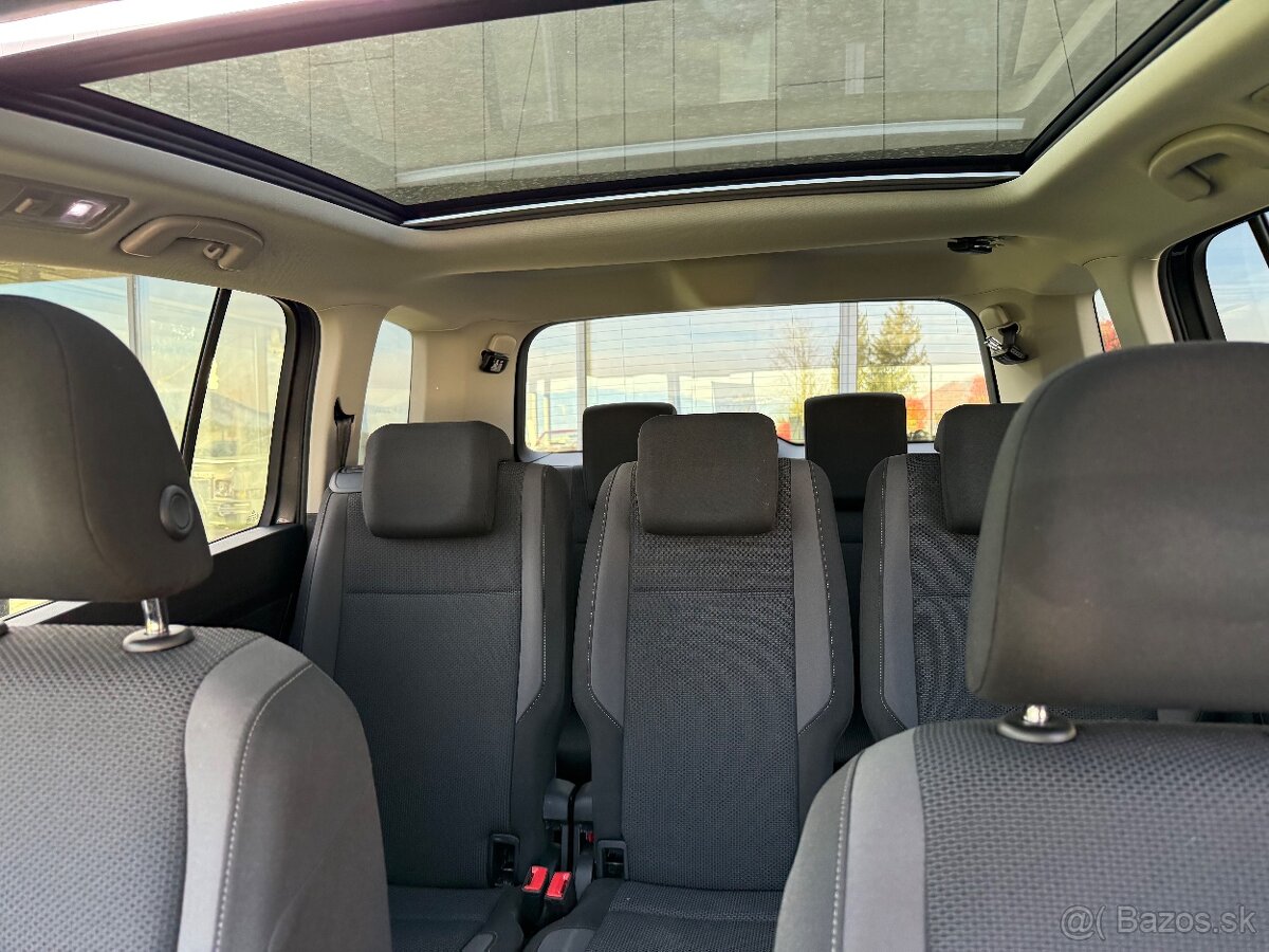 2019 VW Touran TDi 7 miest - 16