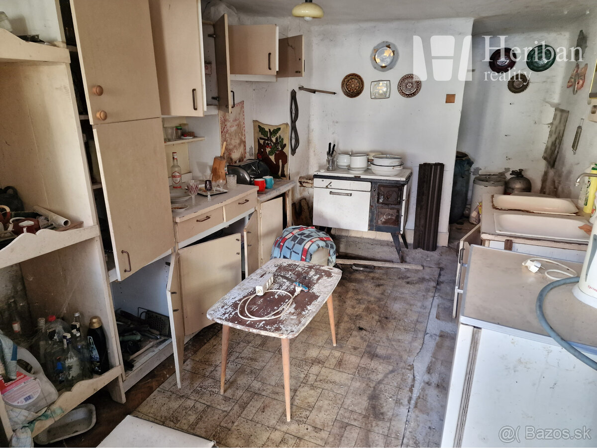 2 domy s 6,2ár.pozemkom, obec Hollóháza, Maďarsko - 16