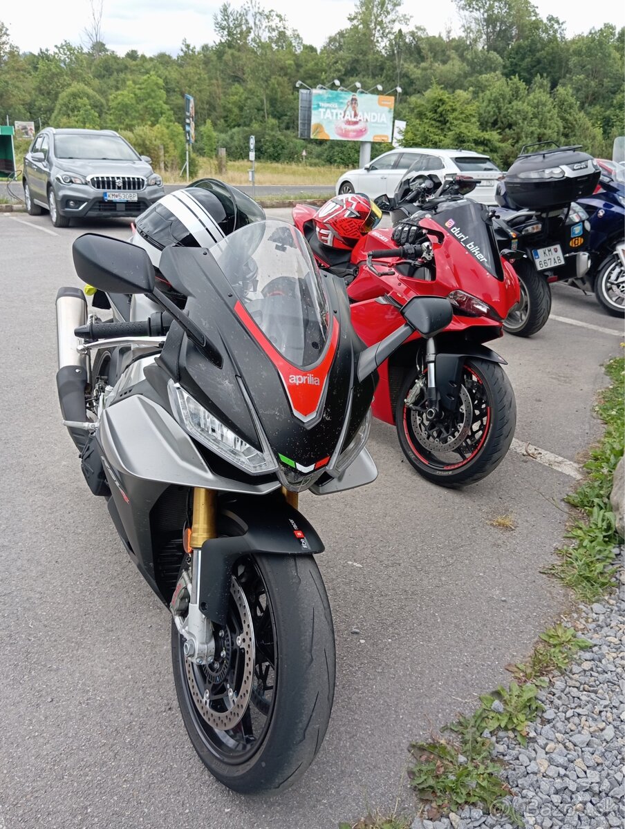 Aprilia RSV4 1099 cm3 2023 - 16