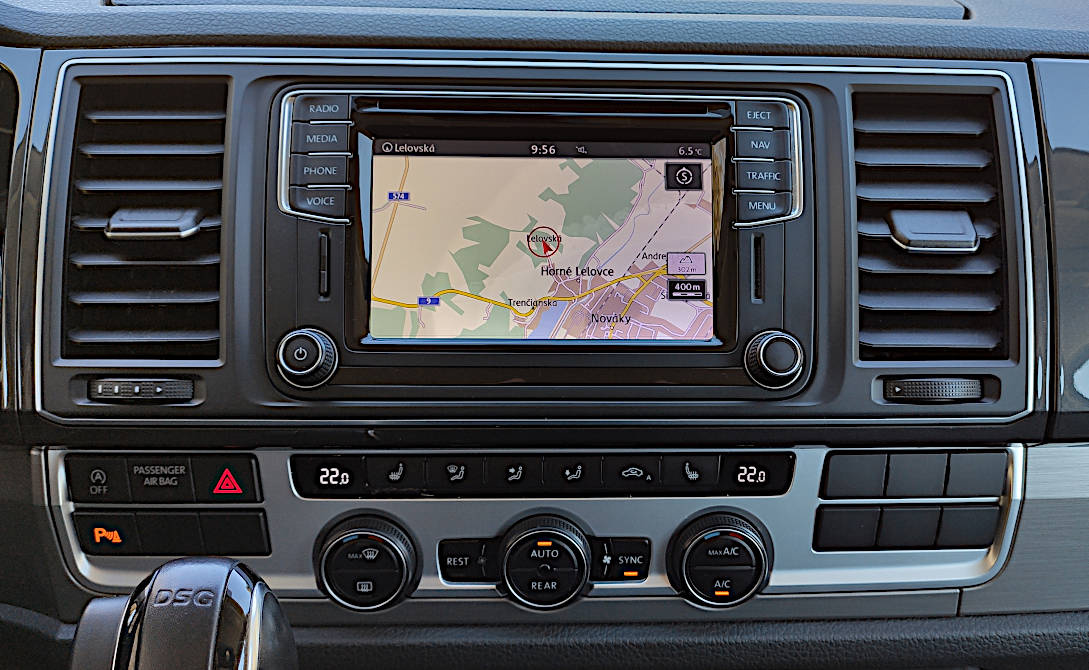 VW T6 Multivan 2.0 TDI Comfortline + Webasto - 16