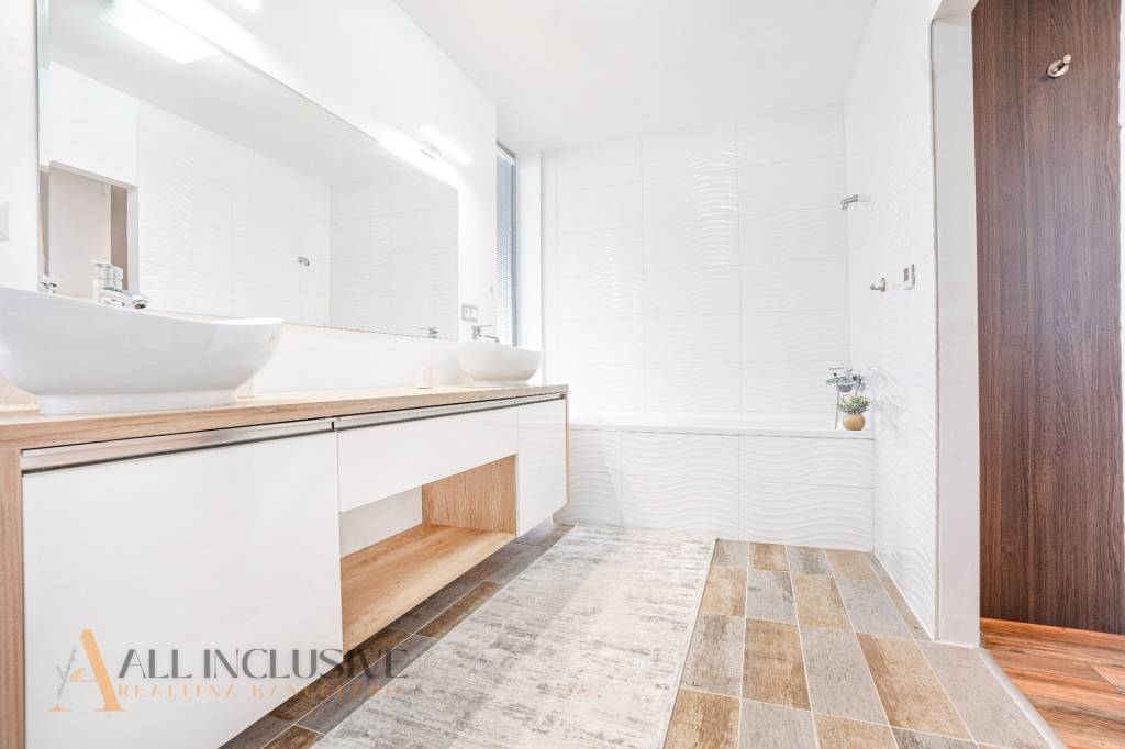 ALL INCLUSIVE | NA PREDAJ NADŠTANDARDNÁ 4-IZB. NOVOSTAVBA, D - 16