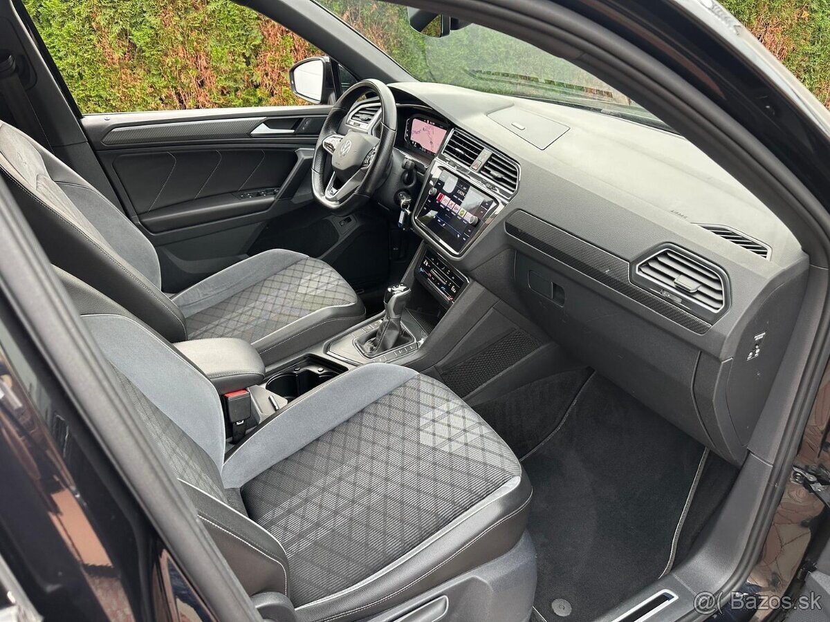 VW Tiguan R-Line 1.4 TSI 110kW + plug-in hybrid - 16
