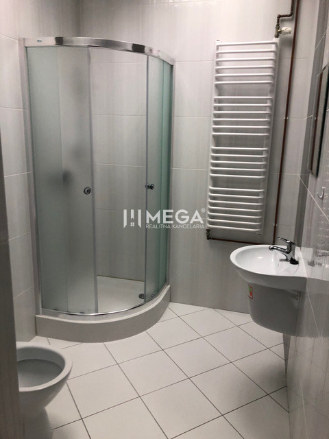 SKVELÁ PONUKA – POLYFUNKČNÝ OBJEKT NA PREDAJ | SNINA - 16