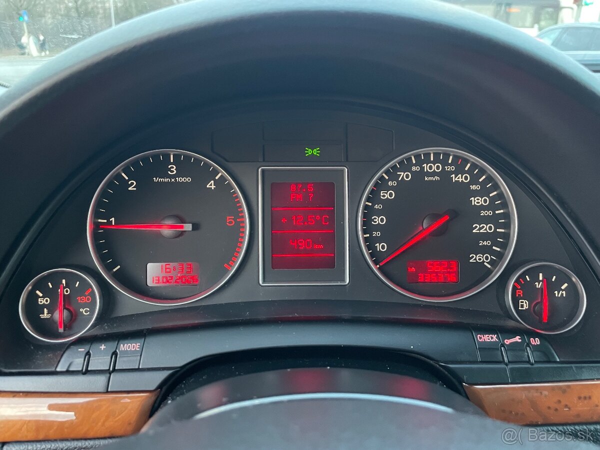 AUDI A4 b6 1.9TDI -96kw diesel - 16