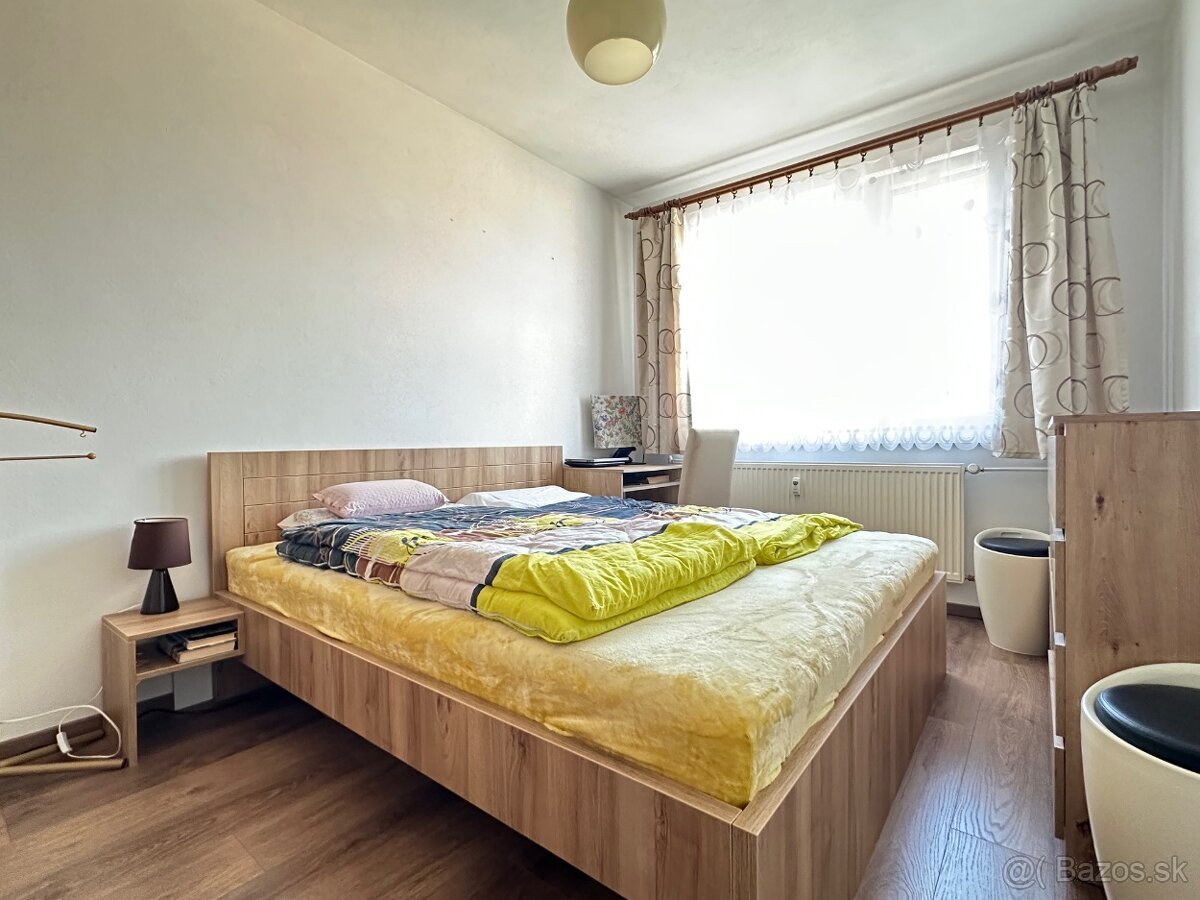 REZERVOVANÉ -3 izbový moderný byt s loggiou, blízke centrum - 16