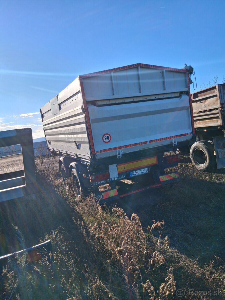 Predam techniku kamion auto 8x4 - 16