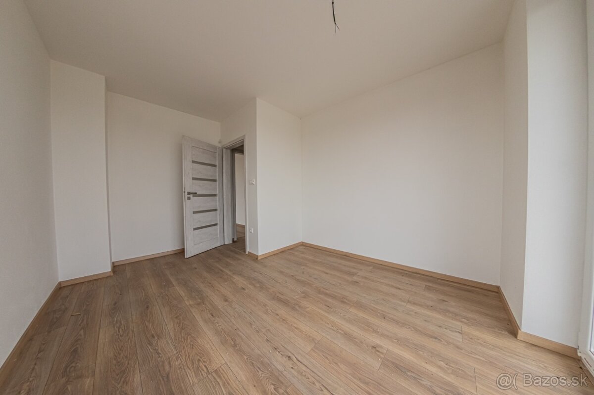 Predaj 4-izb. bytu – Šamorín, 123 m² + záhradka, 2x park. - 16