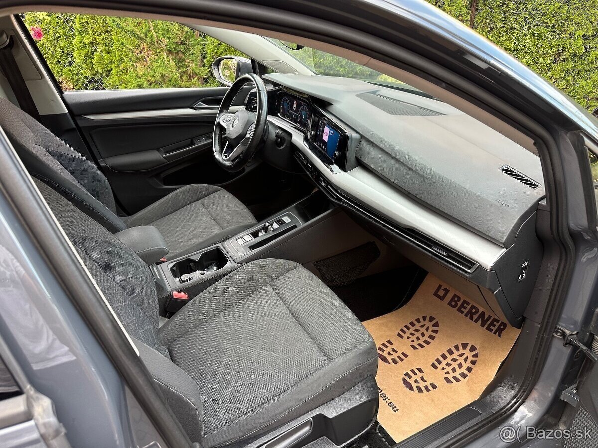 Volkswagen Golf VIII Variant 1.0 eTSI 81kw - 16