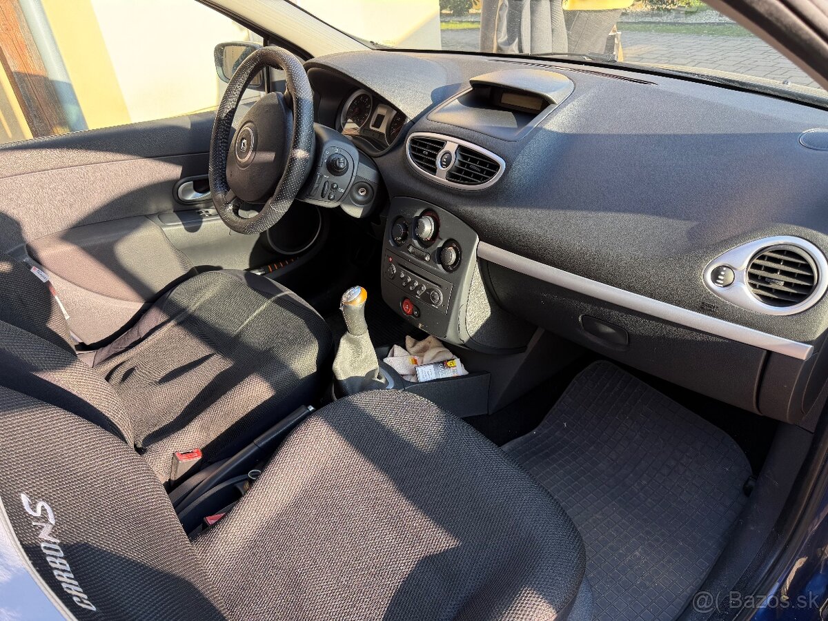 Predám Clio 1,2 - 16