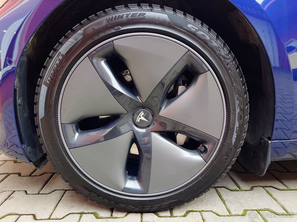 Tesla Model 3 2021 Long Range Dual Motor 366 kW - 16