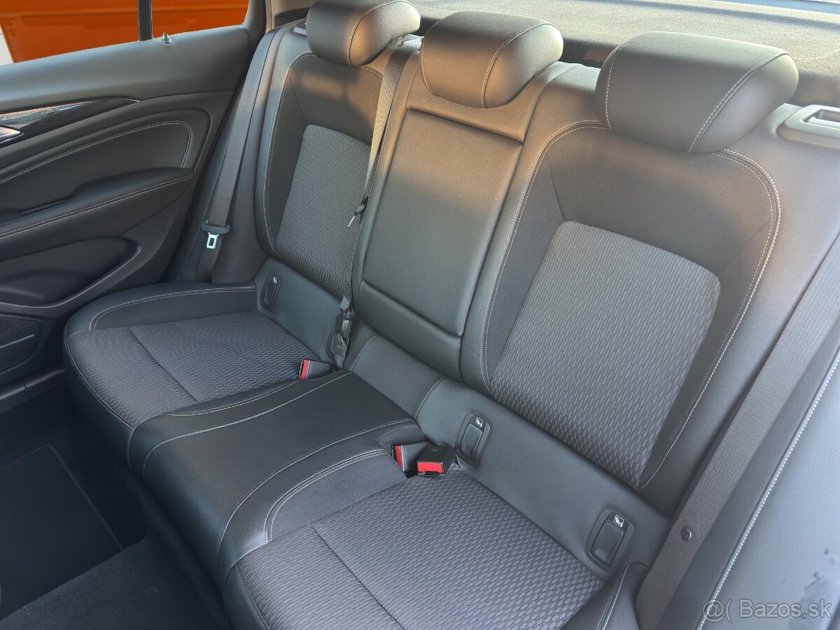 Opel Insignia 2.0 CDTI S S Exclusive - 16