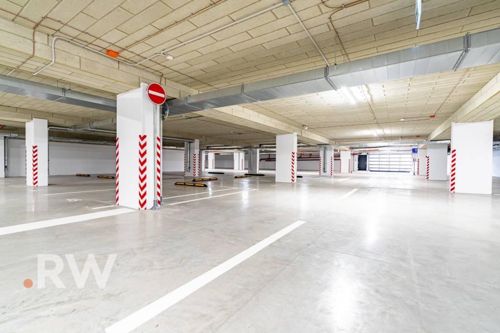 V ŠTANDARDE - 3 izb. BYT + loggia - 72,62 m2 - REZIDENCIA HL - 16