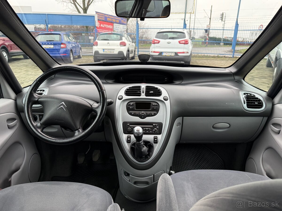 Citroën Xsara Picasso 1.6 16V Plus - 16