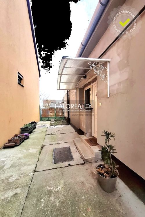 HALO reality - Predaj, rodinný dom Komárno, štvorizbový, čia - 16