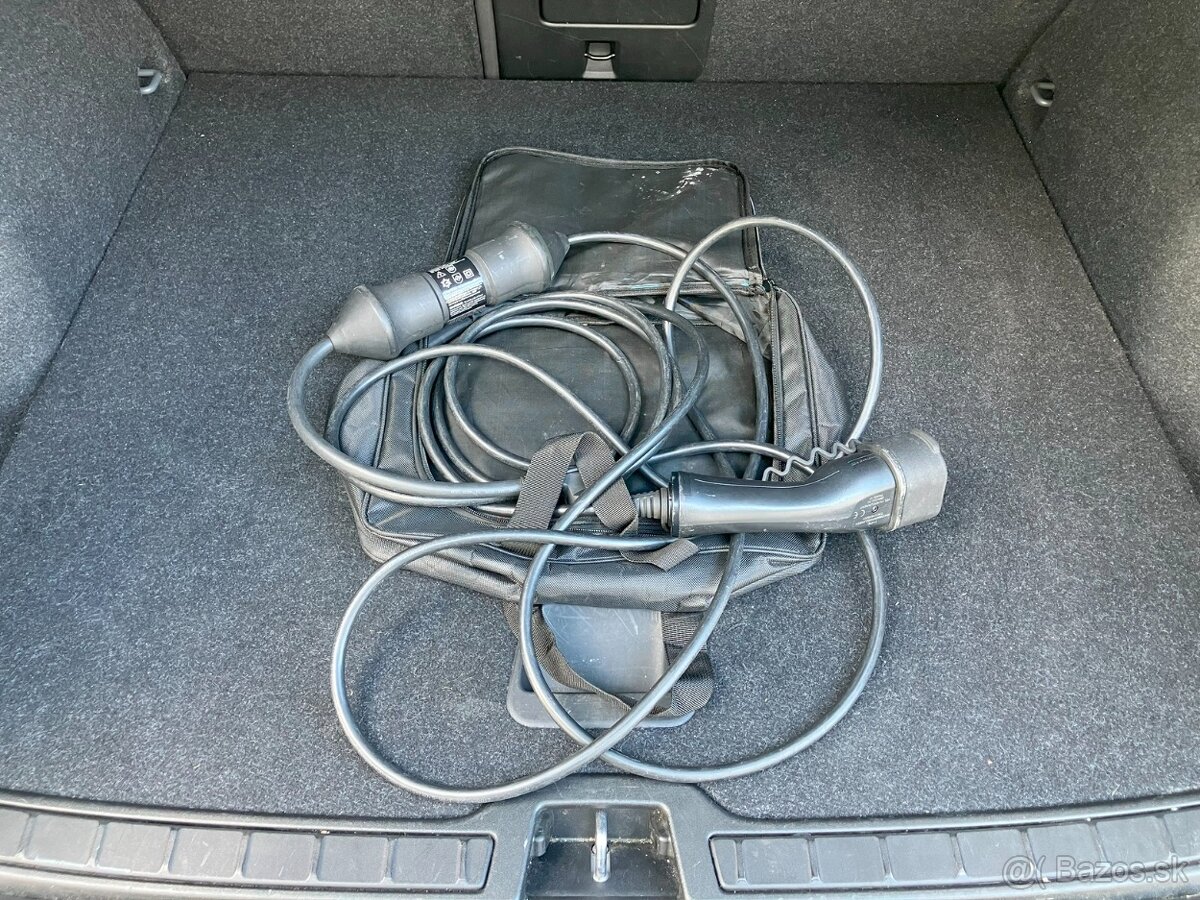 Volvo XC40 T4 Twin Engine Inscription Expression A/T - 16