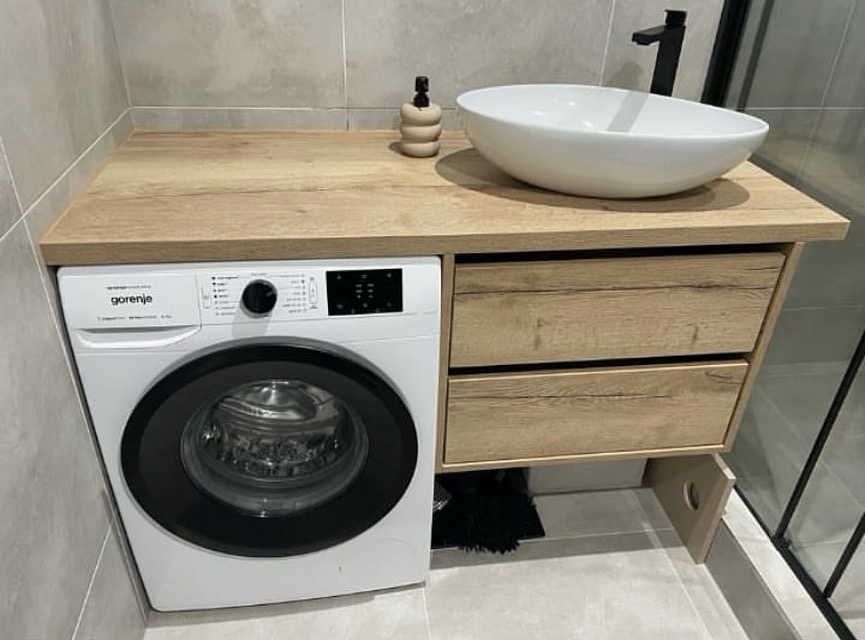 KUCHYNE A NÁBYTOK NA MIERU - 16