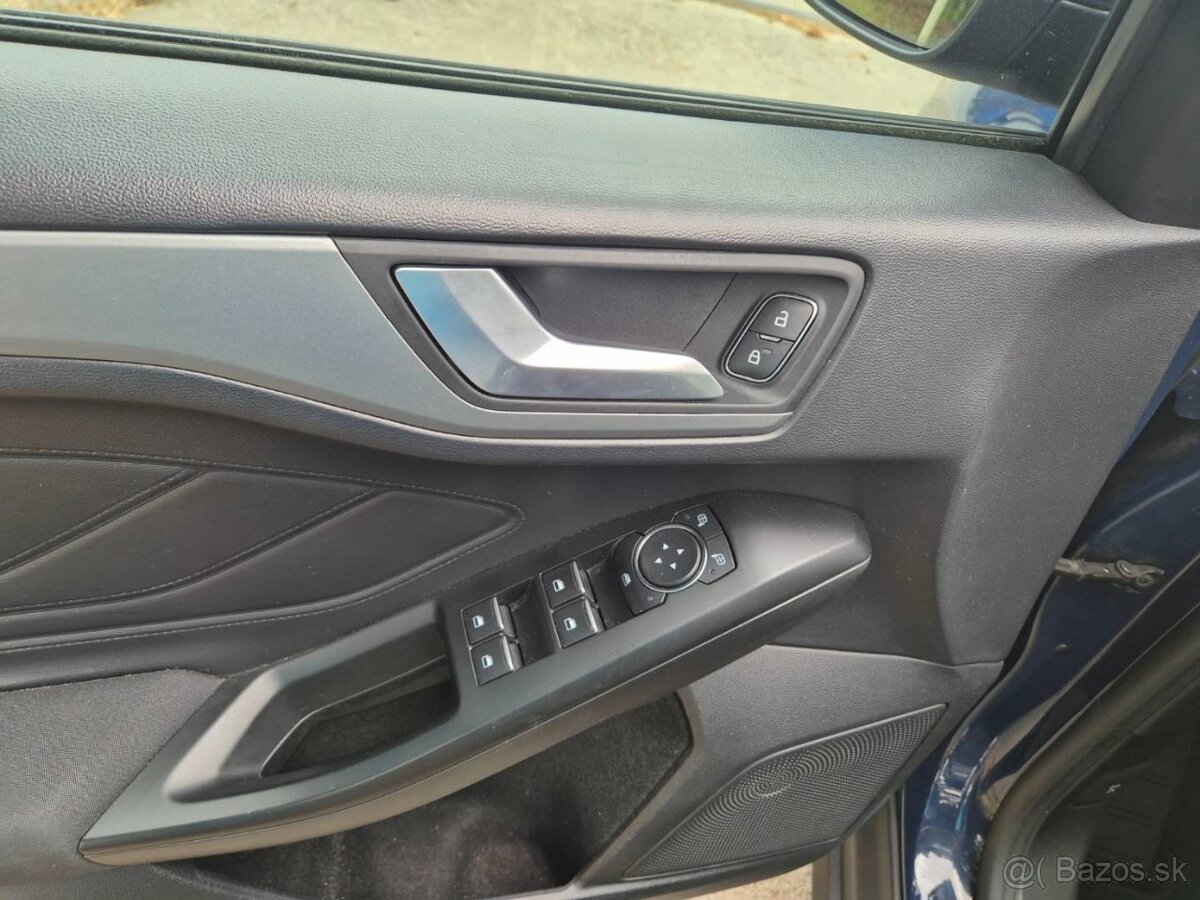 Ford Focus Kombi 1.5 TDCi EcoBlue Trend - 16