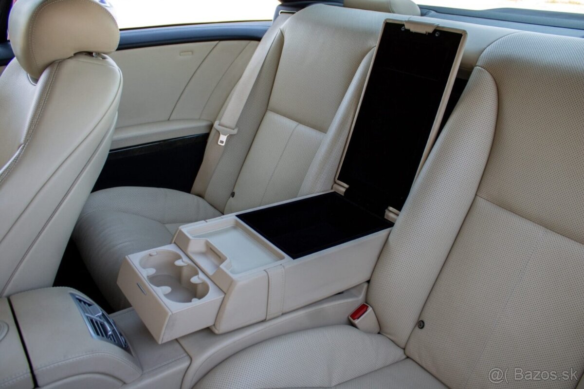 Mercedes-Benz CL 500 V8 - 16