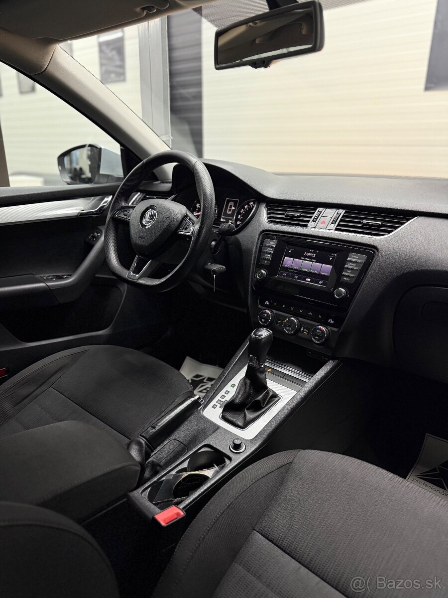 Škoda Octavia 3 1.8tsi 132kw DSG STYLE liftback 1majiteľ - 16