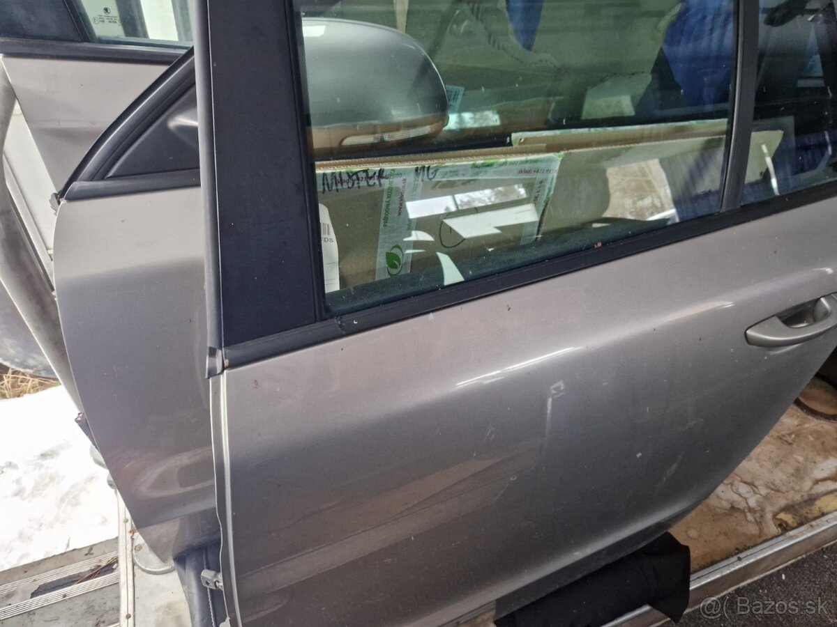 Dvere Škoda Superb 2, sedan a combi - 16