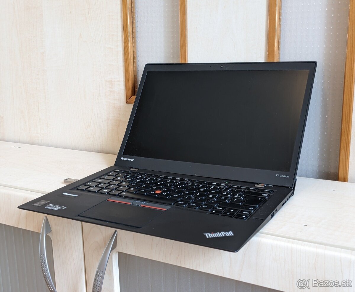 Lenovo Thinkpad X1 carbon - 16