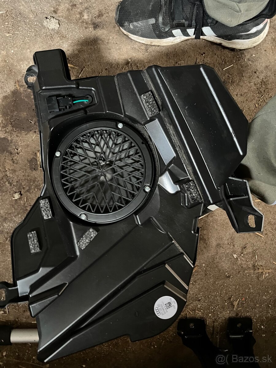 Rozpredám Audi A5 Cabriolet 3.0 TDI - 16