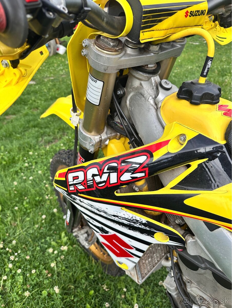 Suzuki RMZ 450 - 16