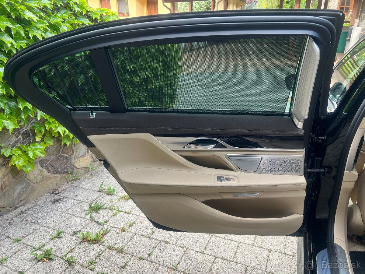 BMW 750Li xDrive - 16