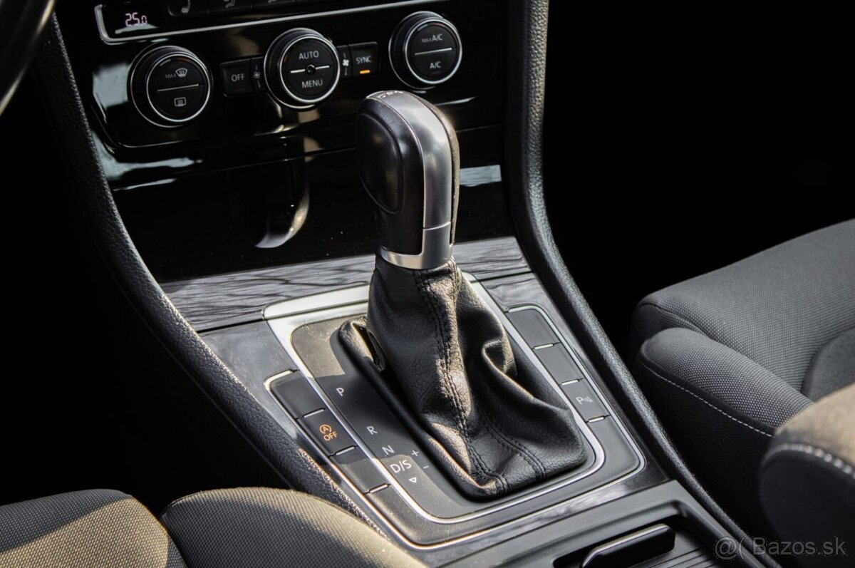 Volkswagen Golf Variant 2.0 TDI - 16