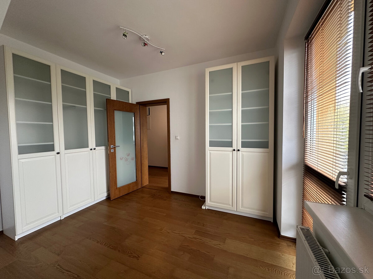 3-izbový mezonet s terasou v Ružinove na Muškátovej ul. – pr - 16