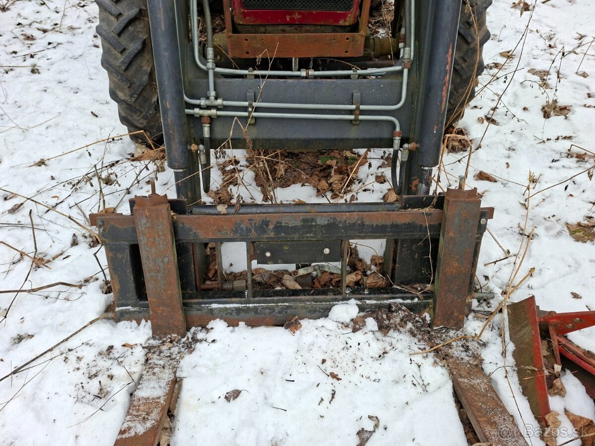 ZETOR 5748 4X4 S ČELNÍM NAKLADAČEM - 16