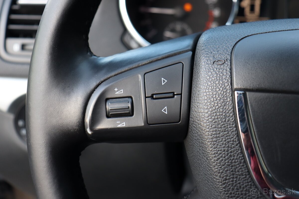 Škoda Yeti 2.0 TDI 140k 4x4 Experience DSG - 16