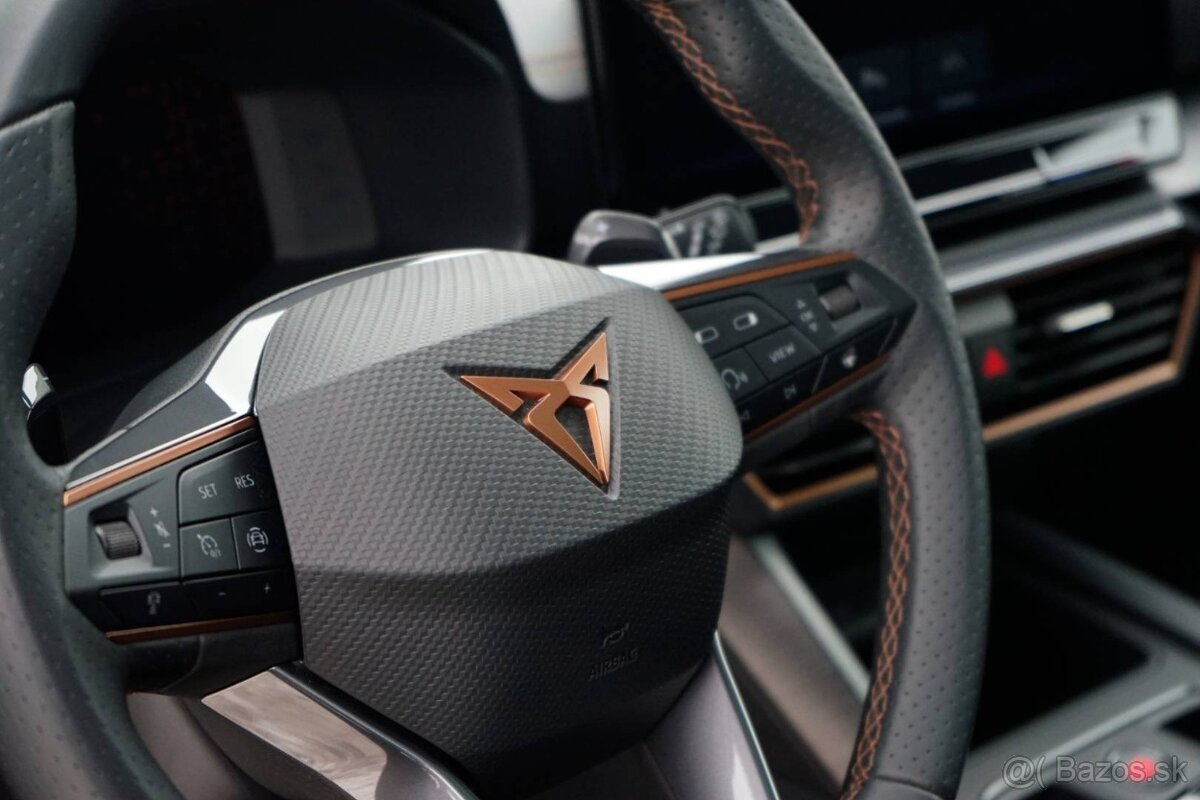 Cupra Formentor 1.4 e-Hybrid TSI VZ 245k - 16