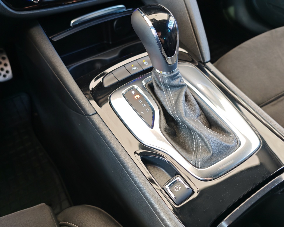 Opel Insignia ST 2.0 CDTi 128KW S Ultimate // AJ NA SPLÁTKY/ - 16