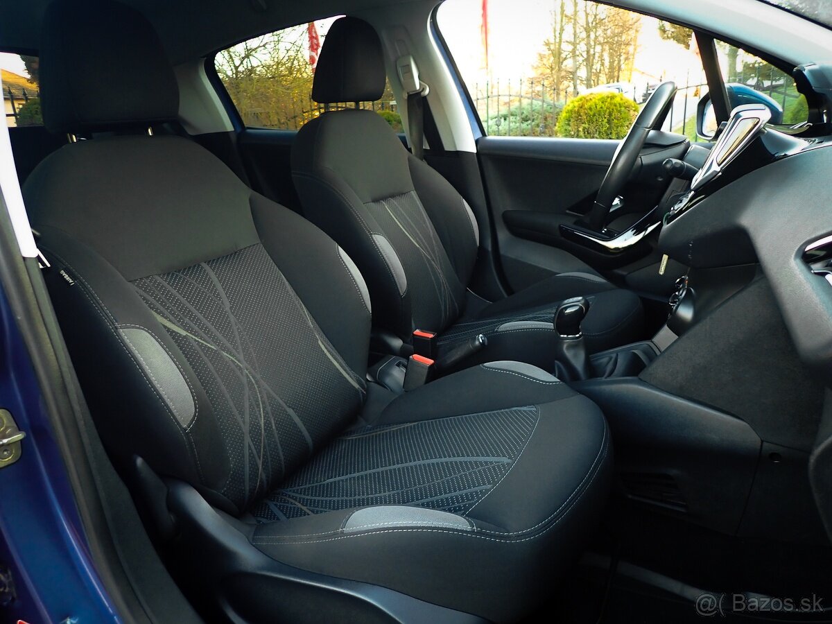 PEUGEOT 208 1.2 BENZIN 2014 - 5 dverové - NOVY OLEJ, FILTRE - 16