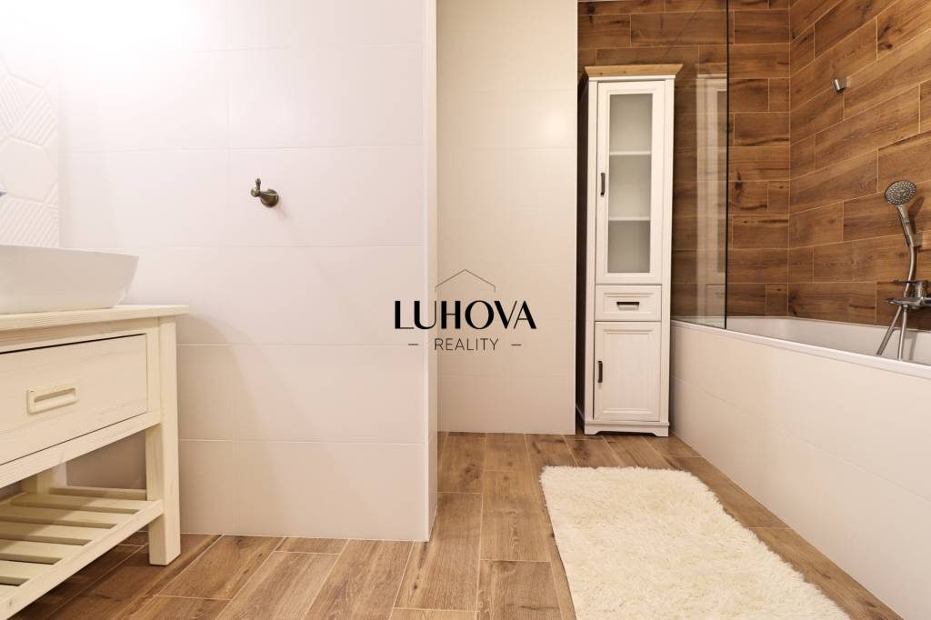 Na PRENÁJOM_ NÁDHERNÝ 3-izbový byt - 16