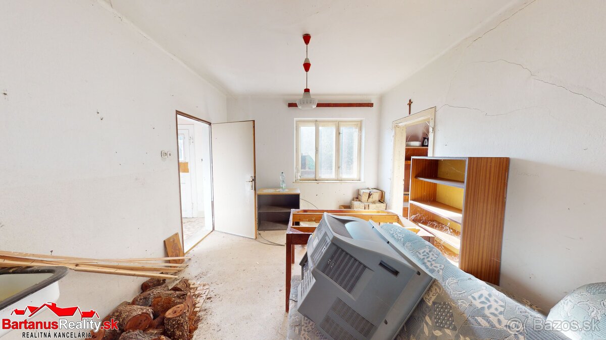 BartanusReality - Na predaj starší rodinný dom s veľkým poze - 16