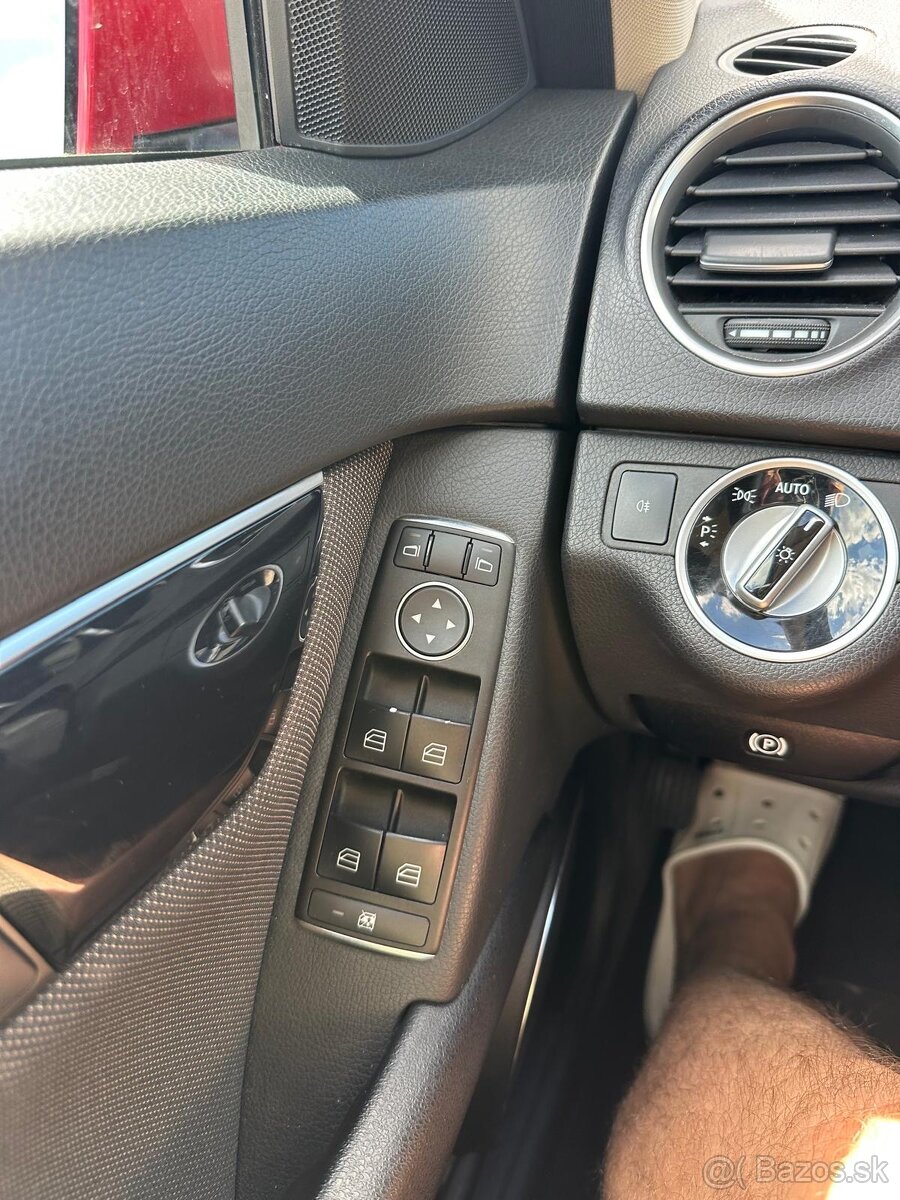 Mercedes-Benz C 220 CDI - 16