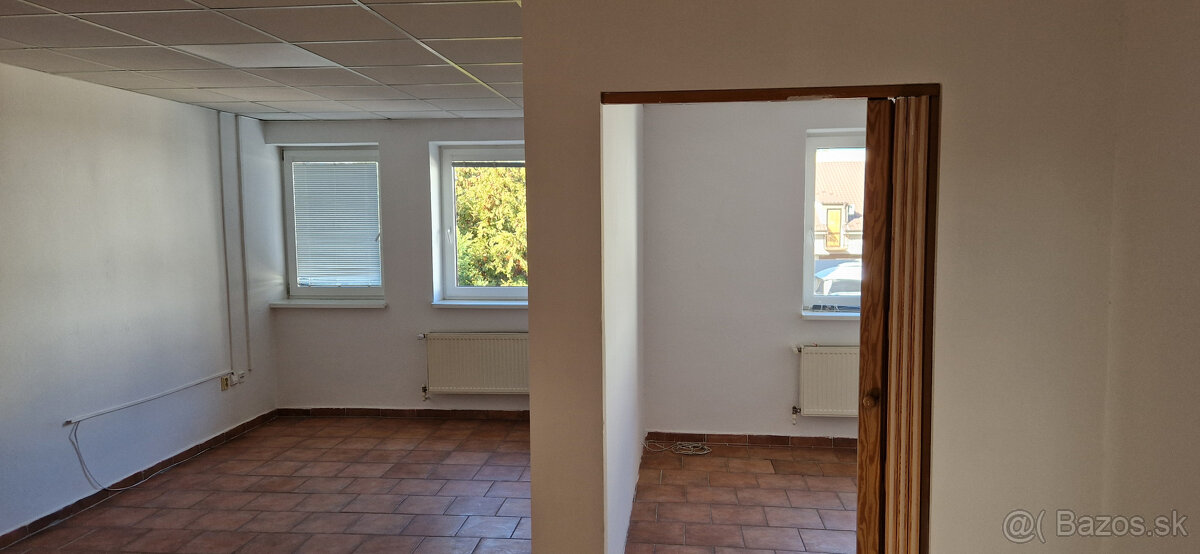 NA PREDAJ – polyfunkčný objekt v úplnom centre mesta Senec - - 16