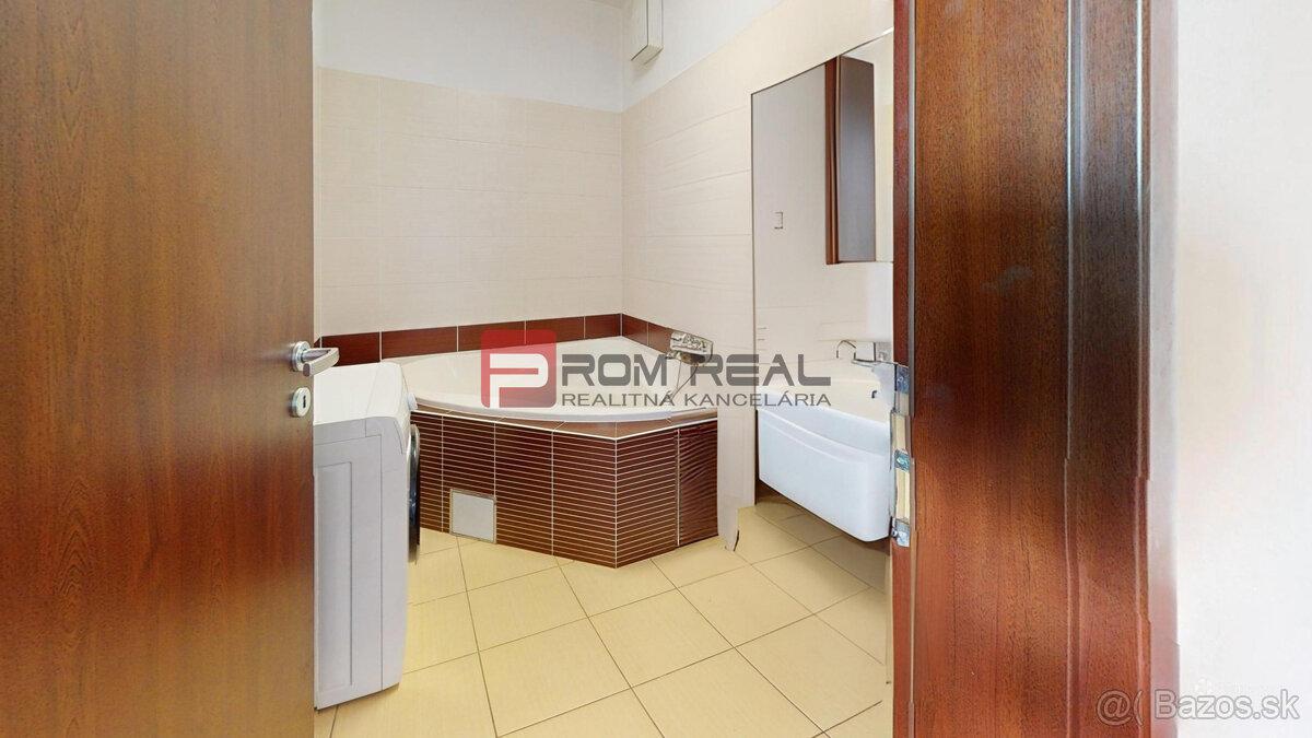 Svetlý 2i byt s dvomi balkónmi a parkovaním P. Biskupice - 16