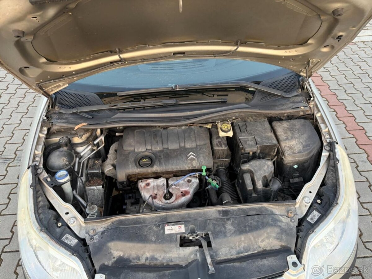 Citroen C4 1.4i 16V ČR STK 2/2028 - 16