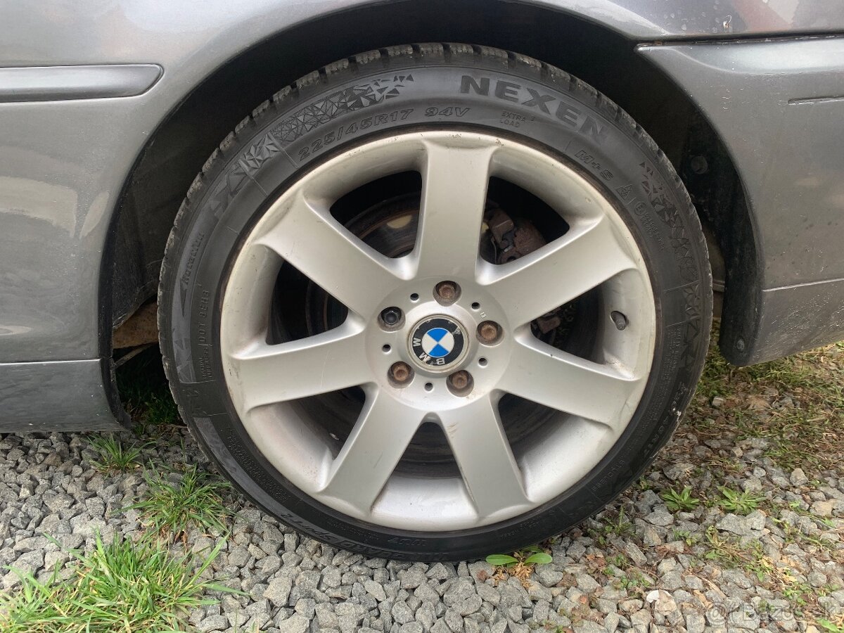 Predám BMW E46 Coupe 2.0 benzín, r.v. 2002 - 16