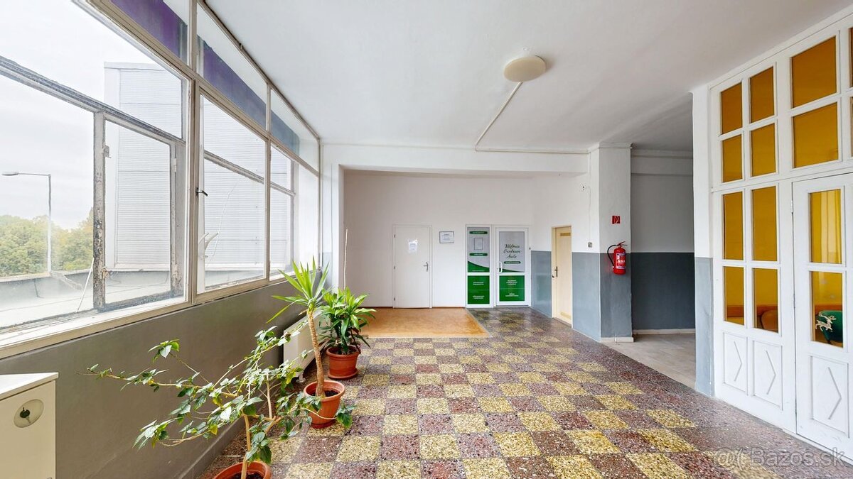 PINK Reality - Prenájom kancelárií – administratívne priesto - 16