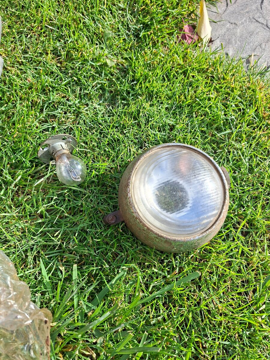 Jawa 555, verzia s revmaplechmi - 16